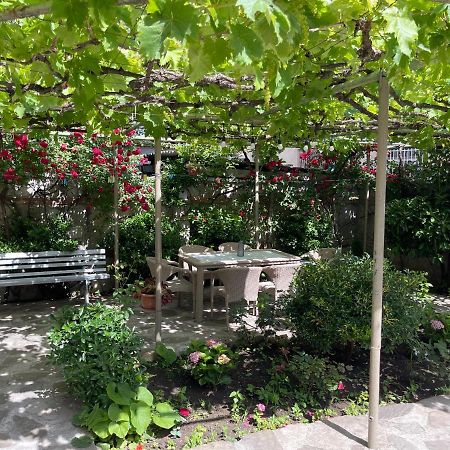 Mari Guest House Τελάβι Εξωτερικό φωτογραφία