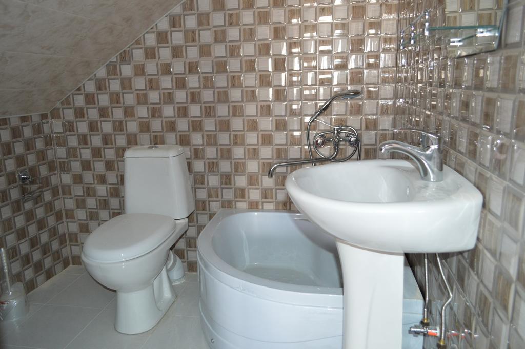 Mari Guest House Τελάβι Δωμάτιο φωτογραφία