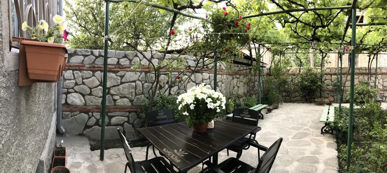 Mari Guest House Τελάβι Εξωτερικό φωτογραφία